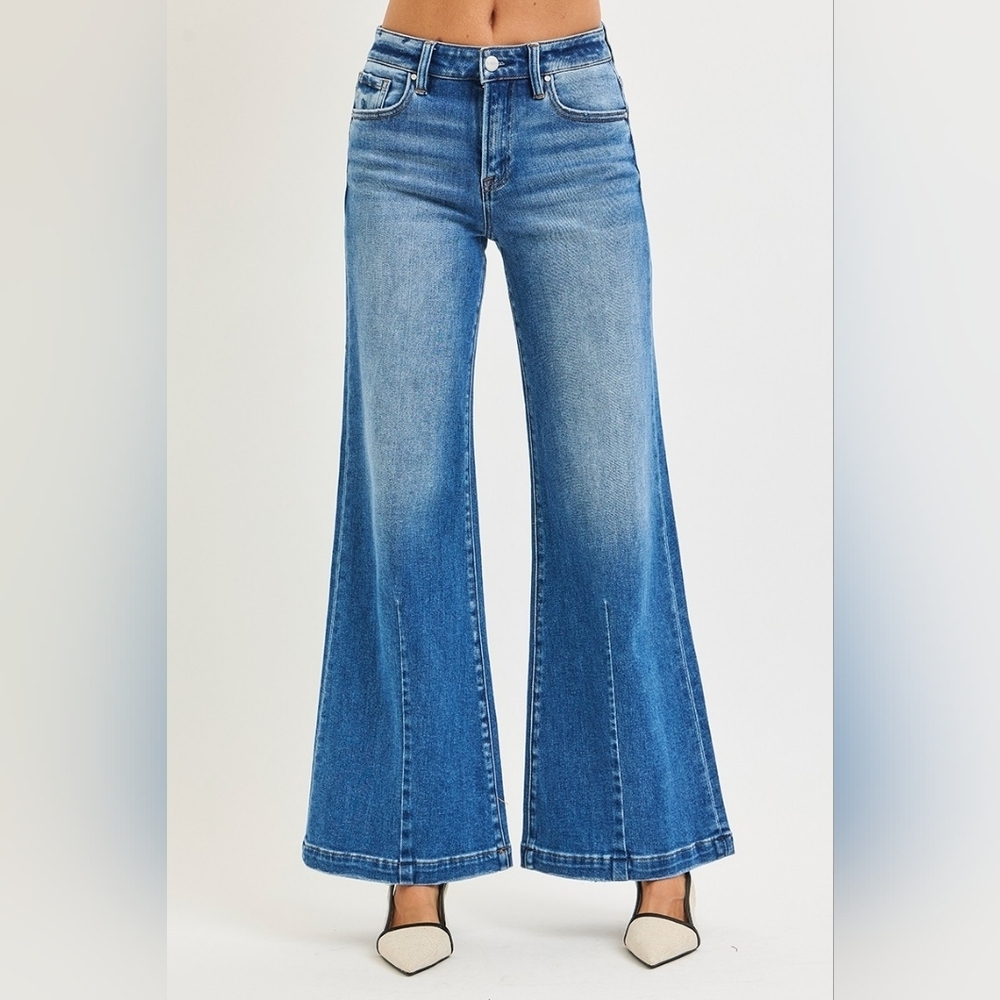 Risen Mid Rise Medium Wash Wide Leg Flared Denim Jeans Hybrid Various NEW - Picture 5 of 14